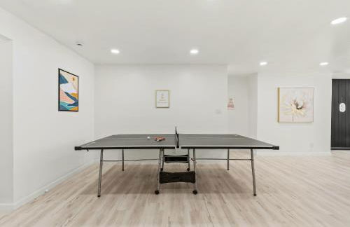 Spacious 4 Bedroom Family Retreat in the Heart of McKinney, TX - Foto 16