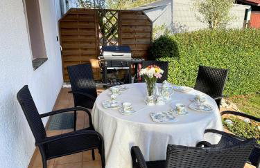 Apartment Karin - Modern ausgestattet und ideal für Gruppen bis 6 Personen und Hund, egal ob Familie, Kollegen oder Freunde, 85qm mit Terasse und eigenem Stellplatz - Foto 4