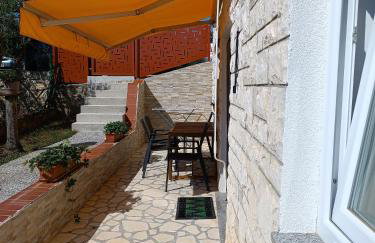 Family-friendly apartments with swimming pool Kastel, Central Istria - Sredisnja Istra - 21309 - Foto 23