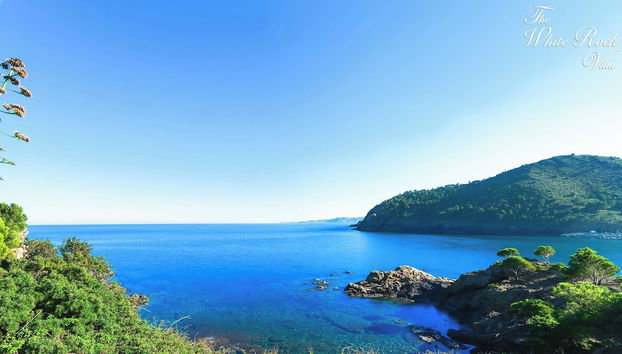 White Rock Villa With Breathtaking Views and Pool - Foto 2, Imagen principal