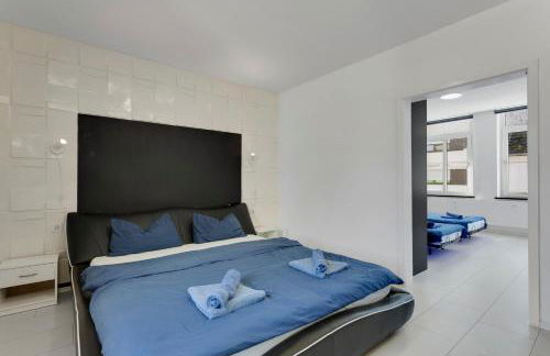 Moderne & Rustikale Wohnung I kostenlose Parkplätze I Zentral I Nähe Köln Messe Deutz I Top Anbindung - Foto 4