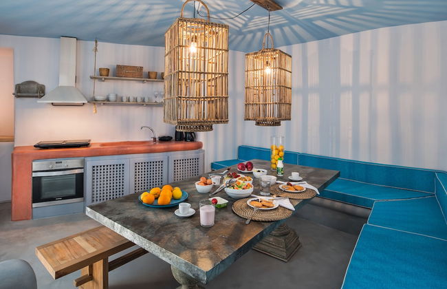 Rock Villas - Emporio | Pool, Jacuzzi, Castle View - Foto 46