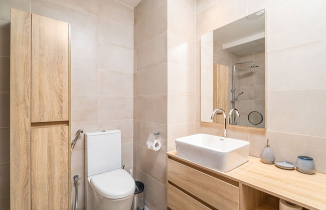 Nasma Holiday Homes - Al Hamra Village - Photo 40