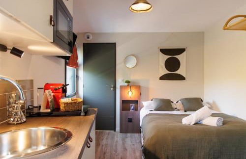 Appart'hôtel Le Corot - Accès Autonome - Saint-Junien Centre - Foto 47