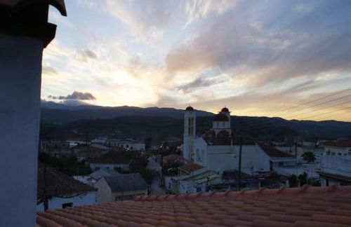 Afrodite's House-Restaurated Oil Factory - Photo 20