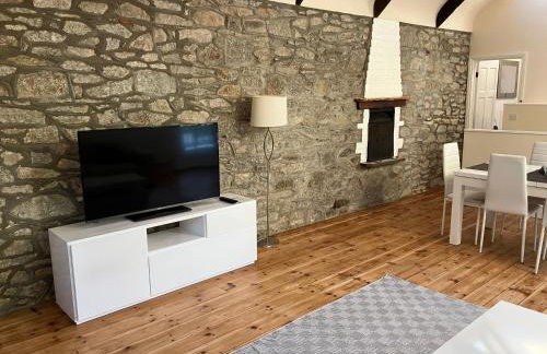 Lovely cottage in Penryn centre with parking - Photo 4