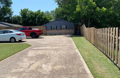 2bd 1bth place in Arlington Centrally located in DFW and conveniently located near Cowboy's Stadium - Foto 6