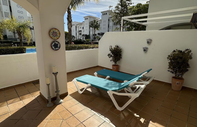 2 Bed-sleeps 4-private Patio-pool-aircon - Foto 16