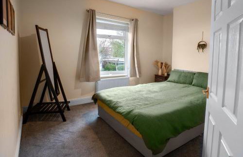 Newly Furnished Cosy 3 bed 20mins from City Center - Foto 13