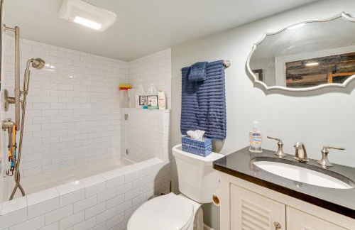 Lake Geneva Family Gem with Fenced Dog Run! - Foto 30