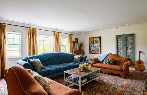 Elegant 7BR Estate with Pool & Hot Tub in Berkshires - Foto 26