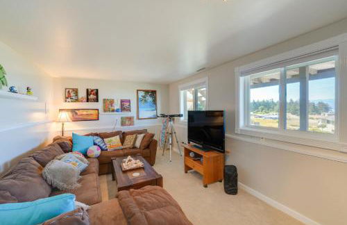Stunning Home in Coupeville with Deck and Beach Access - Foto 16