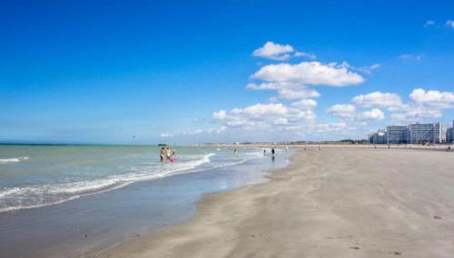 Les pieds dans le sable - Foto 3