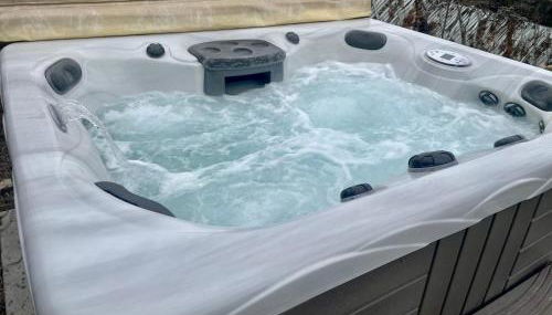 City light views getaway close to top ski resorts - Foto 2