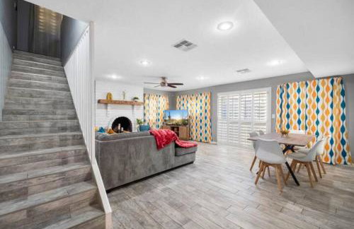 5BR with Pool & Backyard ParadiseSleeps 10 Guests - Foto 20