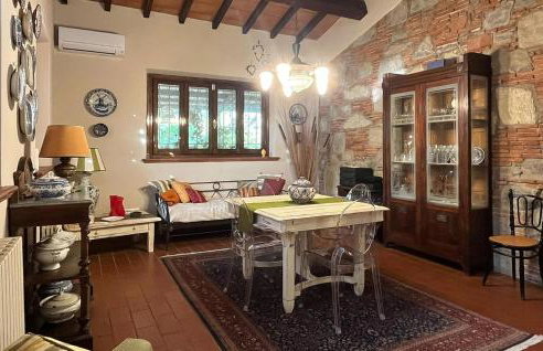 Awesome Home In Quiesa - Foto 37