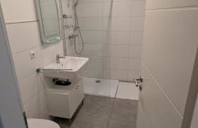 LeHaStays Apartments - FS7 I Küche I WLAN I SmartTV I Einzelbetten I Parkplatz - Foto 10