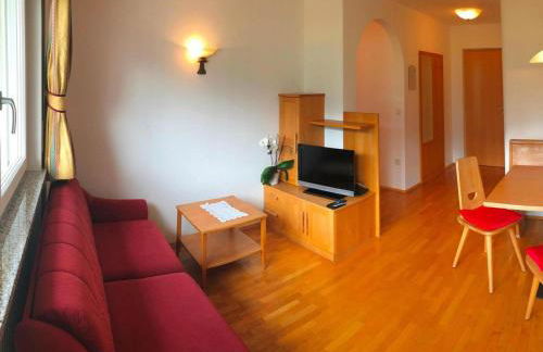 Apartment in Goldrain with Pool & Mountain Views - Foto 12