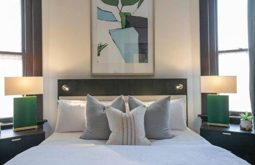 Historic Jewel Walk to Eats & Shops - Foto 22