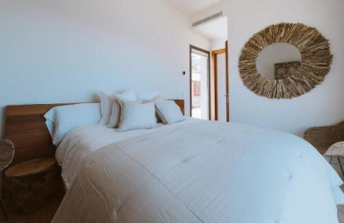 Serenity Villa on the Cliff with climatized pool - Foto 35