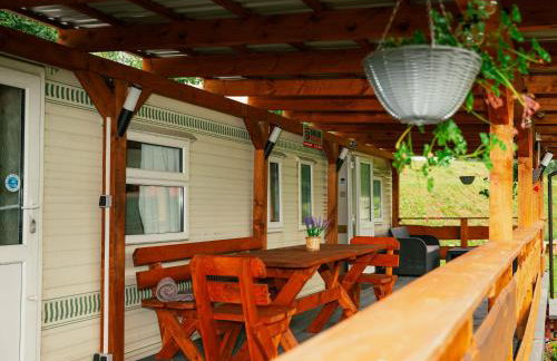 Domek na Mazurach nad stawem z jacuzzi - Photo 14