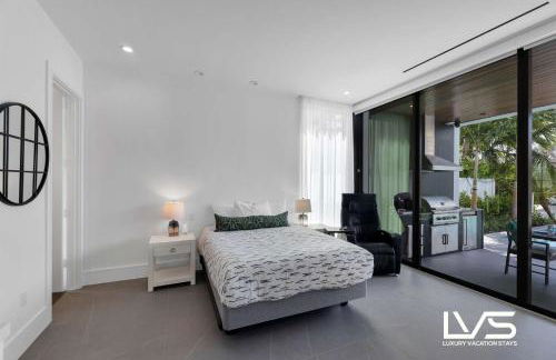 Carlotta- New Construction Luxury Waterfront Villa - Foto 63