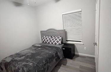 Stunning 3BR Home Near Downtown Houston - Sleeps 8 - Foto 68