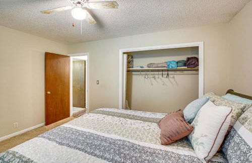 half Mi to DeSoto Lake Hot Springs Village Home - Foto 15