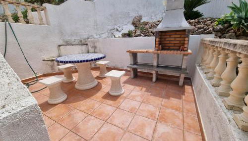 Self Contained hillside Villa with stunning vistas - Foto 3