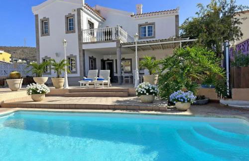 Villa Esmeralda junto al mar - Foto 1