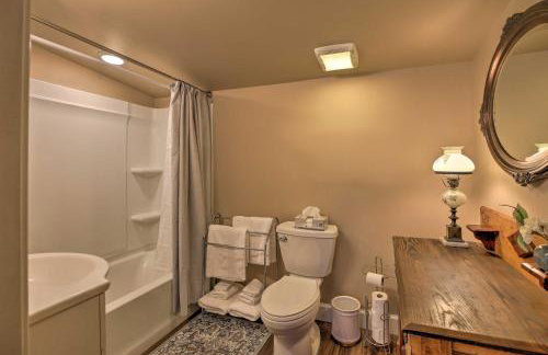 Chic Main Street Retreat Less Than 7 Mi to KY Horse Park! - Foto 15