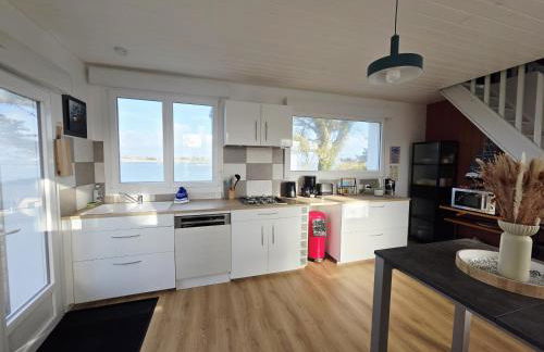 Charmante maison avec accès direct à la plage et vue mer incroyable - Foto 12