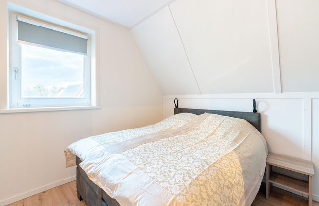 Holiday Home in Scherpenisse With Sauna - Photo 6