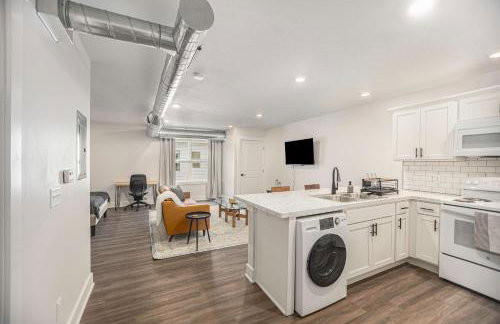 Modern Manor - Brand New Corporate Apt Downtown - Foto 8