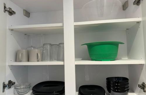 Penthouse height Flat, City View Balcony, Quiet, Free Wifi, Gym & More Minimalistic Home - Foto 14