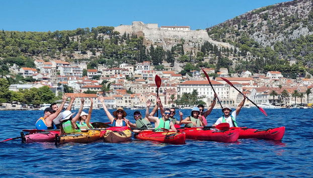 Pakleni Islands Kayak Tour - Foto 3