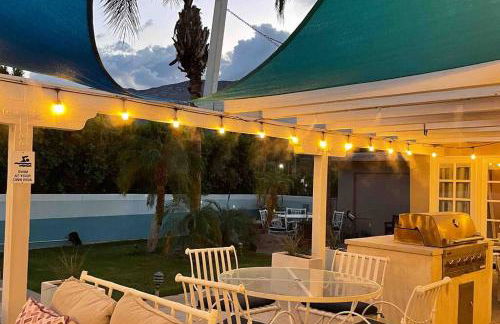 Near Downtown Palm Springs, 7 BD 7 BTH, 80FT Pool, Pickleball - Foto 14