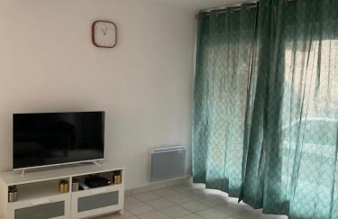Appartement au coeur du village au rez de chaussée - Photo 8