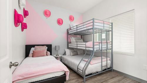 2 Condo Units! Sleeps 26! Free Parking, 5 Min DT - Foto 3