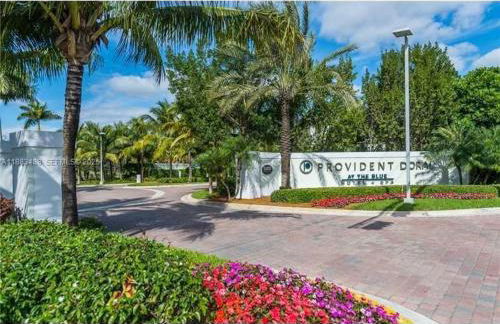Spacious 1BR Loft Villa - Pool Golf - Doral Downtown - Foto 5