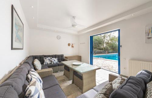 Summer Villa Pasiphae Private Pool - BBQ -Beach 2min - Foto 19