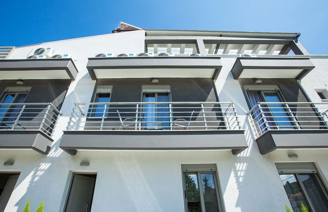 Nymphes Deluxe Accommodation - Photo 49