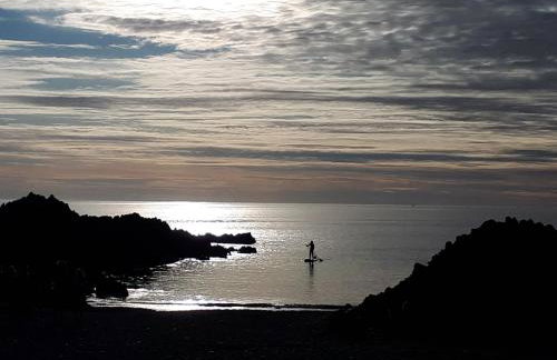 The Old Stores, a Grade II listed cottage in the delightful village of Georgeham, is ideal for beach, surfing, walking & cycling holidays - Foto 14