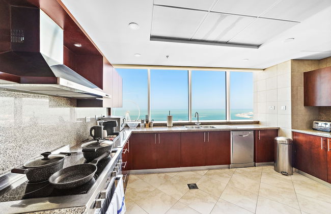 Blue Beach Tower - Photo 38