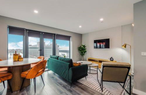 Stylish 2 Bed Apt by Royal Albert Dock & M&S Arena - Foto 1