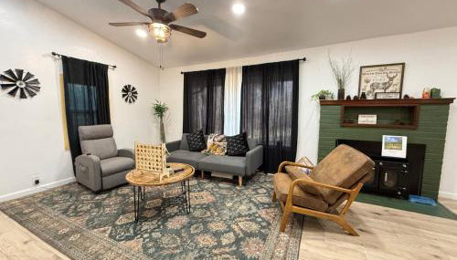 Modern Cabin, Near Snow Park, 3.5 Miles to SNP! - Foto 5