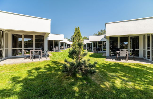 Holiday Homes With Pool, Close to the Beach - Photo 27