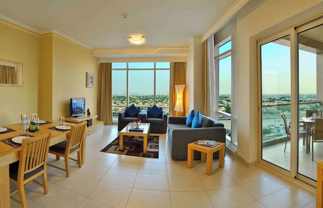 Oaks Liwa Heights Suites - Photo 13