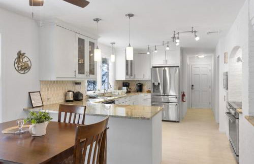 Whispering Fern - Luxe 5BR near Blue Mountain - Foto 17