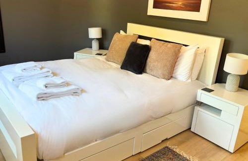 Trewhiddle Retreat V30 by Together Travel - Luxury 4-Bedroom Villa - Foto 9